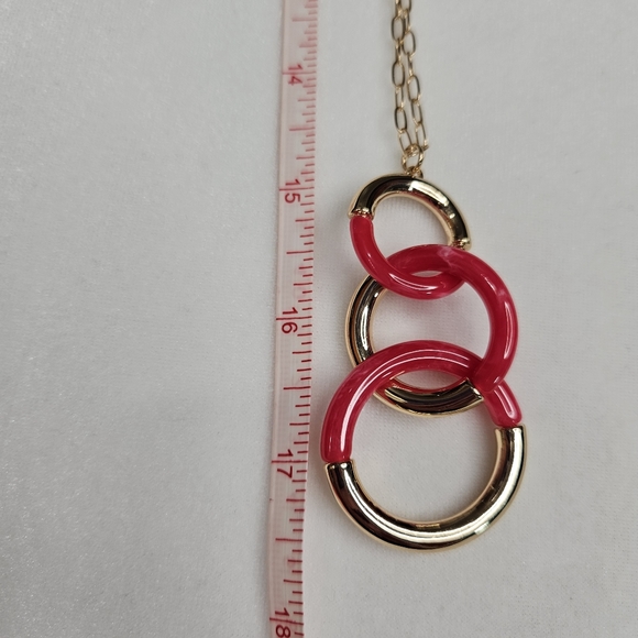 Women's Lot of Jewelry 2 Necklaces 1 Pair of Earrings Gold Tone Colorful NWOT - Picture 10 of 12